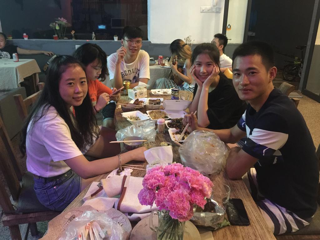 Zhaohuaxishi Youth Hostel กวางโจว ภายนอก รูปภาพ