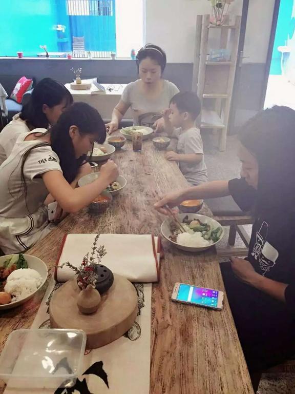 Zhaohuaxishi Youth Hostel กวางโจว ภายนอก รูปภาพ